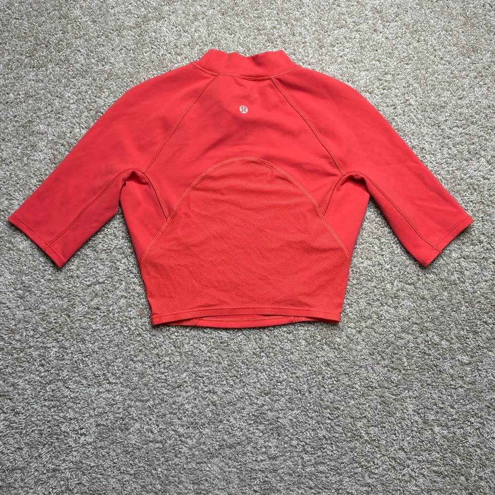 Lululemon Everlux and Mesh Cropped Short Sleeve - Picture 2 of 4